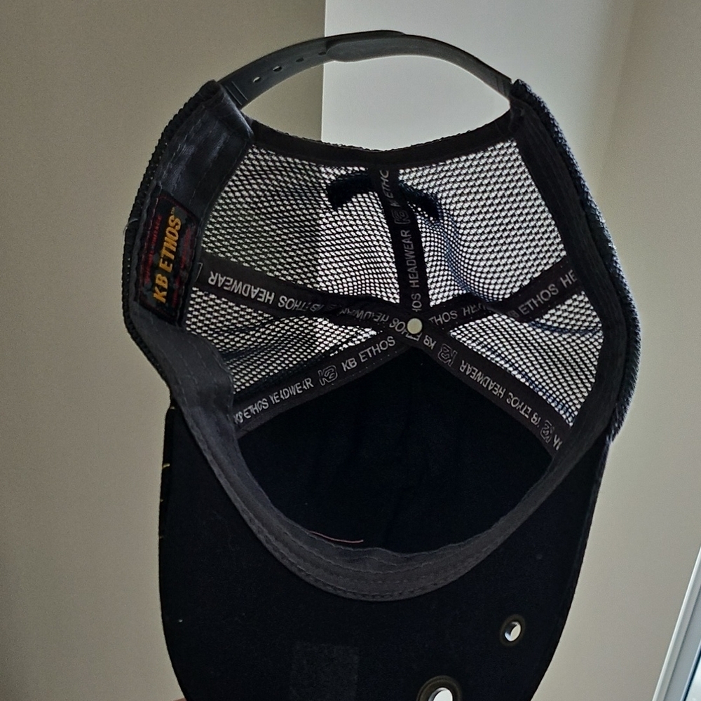 Ethos Cap with Red Devil Design - Picture 2 of 2